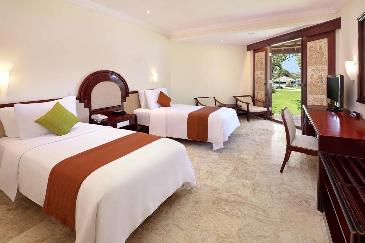 Discovery Kartika Plaza Hotel Kuta Lombok Eksteriør bilde