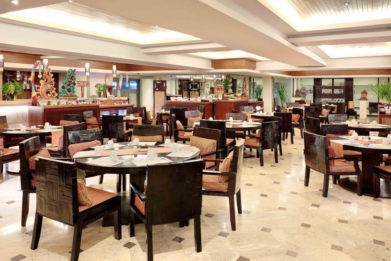 Discovery Kartika Plaza Hotel Kuta Lombok Eksteriør bilde The restaurant