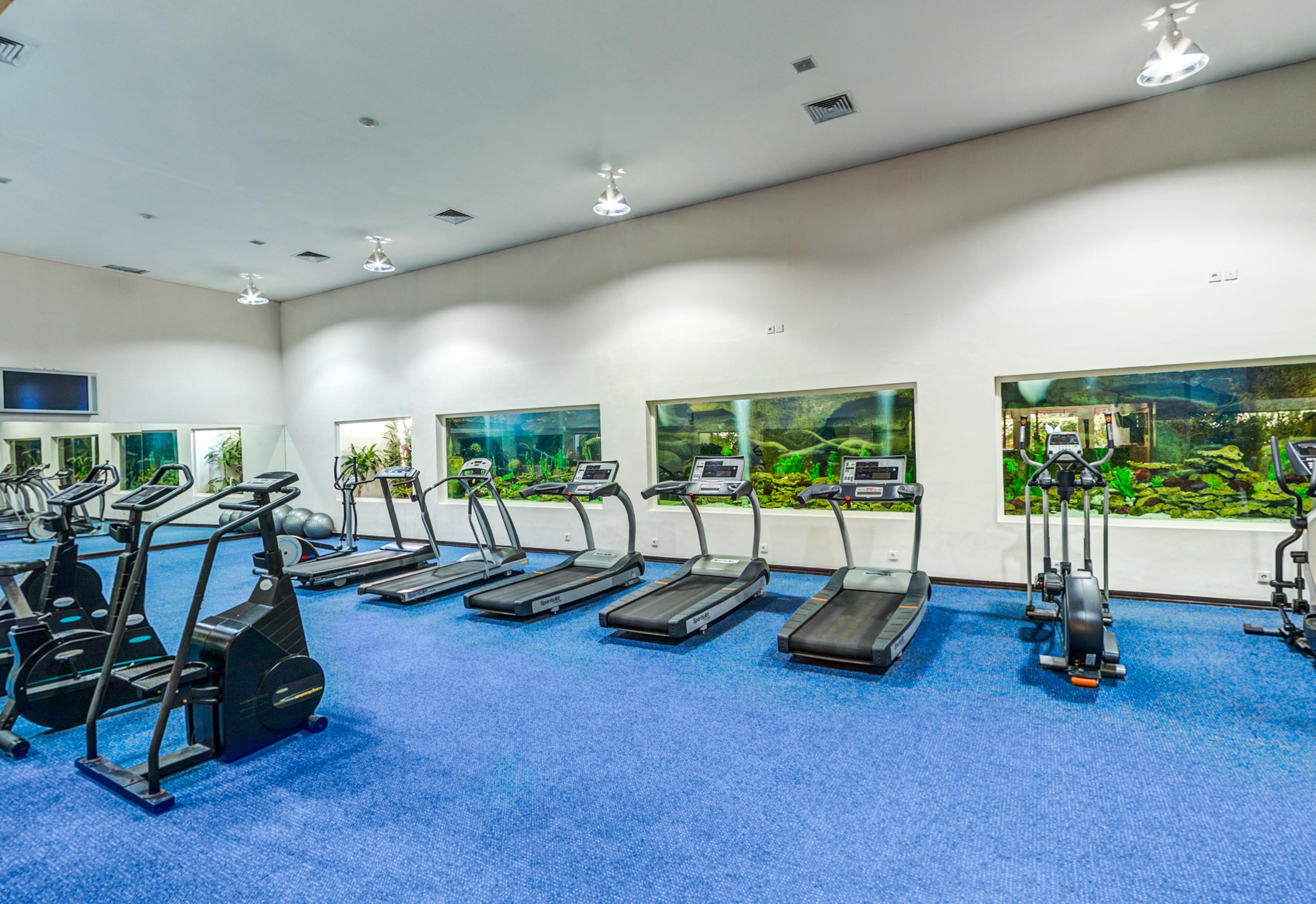 Discovery Kartika Plaza Hotel Kuta Lombok Eksteriør bilde The gym at the hotel