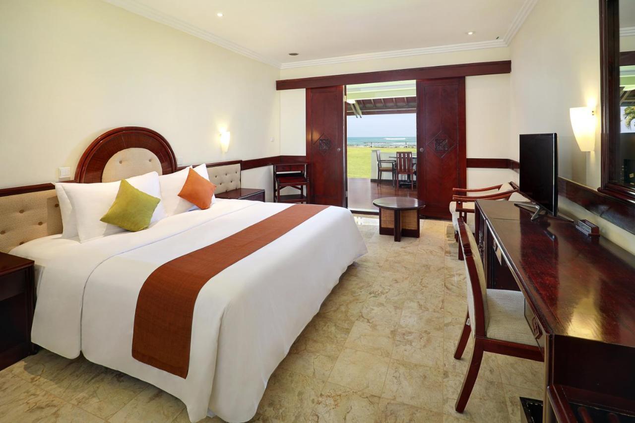 Discovery Kartika Plaza Hotel Kuta Lombok Eksteriør bilde